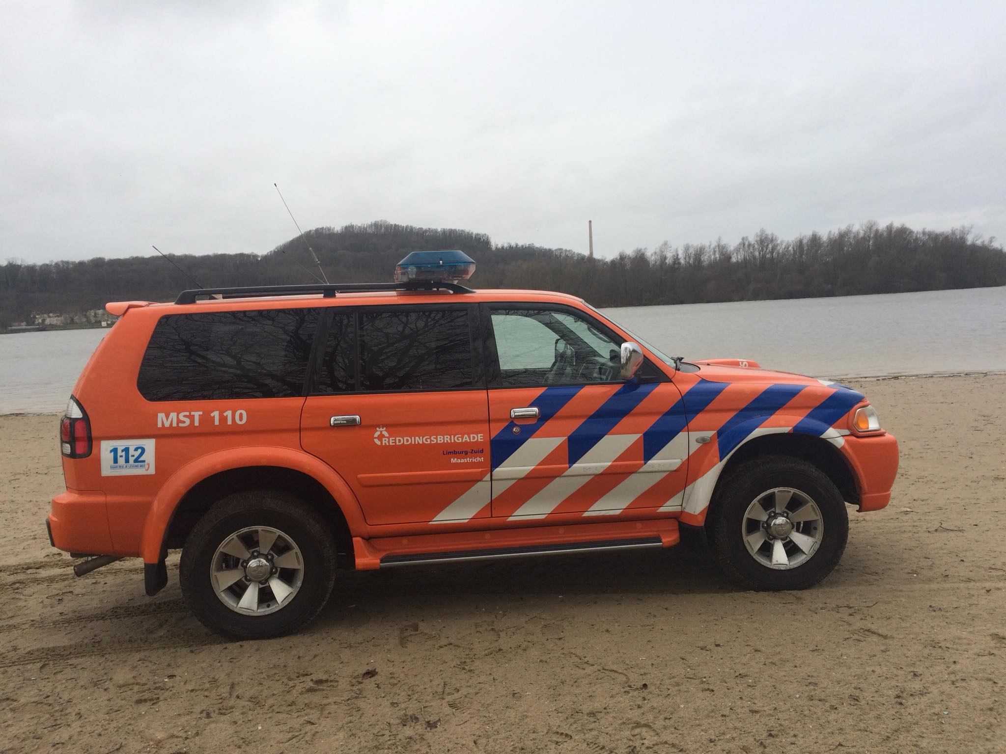 Foto van de 36-8760 op het dagstrand.